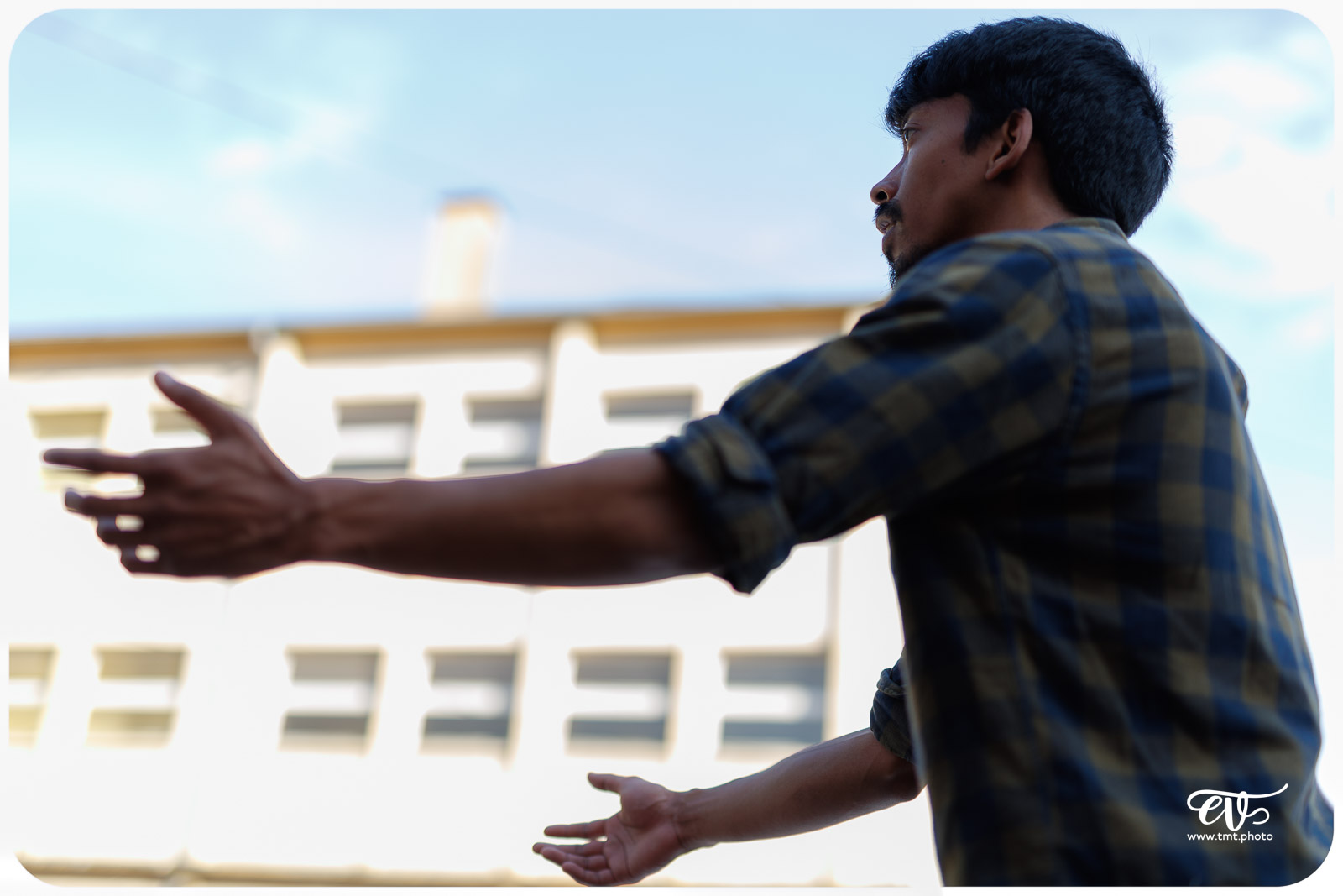 NO MAN'S LAND (CIE DARUMA)